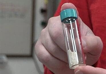 U.S. discovers fastest degrading bioplastic in seawater, faster than paper!